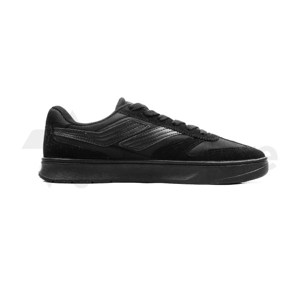 mills_ultras_dreamer_2_all_black_971_0.jpg
