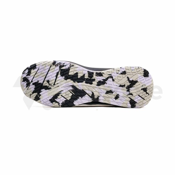 mills_voltasala_alvez_white_black_gold_146_2.jpg