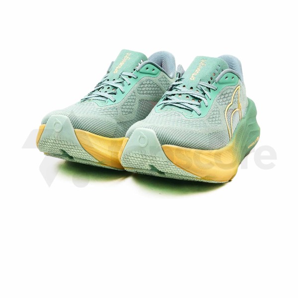 ortuseight_hyperblast_21_sage_green_sand_132_1.jpg