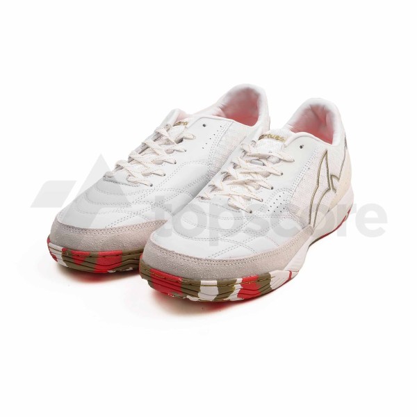 ortuseight_jogosala_vanquish_off_white_camo_746_1.jpg