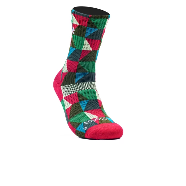 topscore_pixel_mid_calf_socks_red_green_705_0.webp