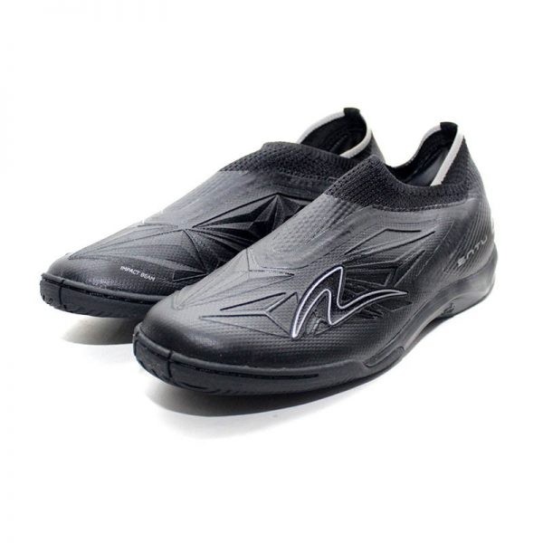 SPECS ACCELERATOR SATU ELITE IN BLACK/SILVER