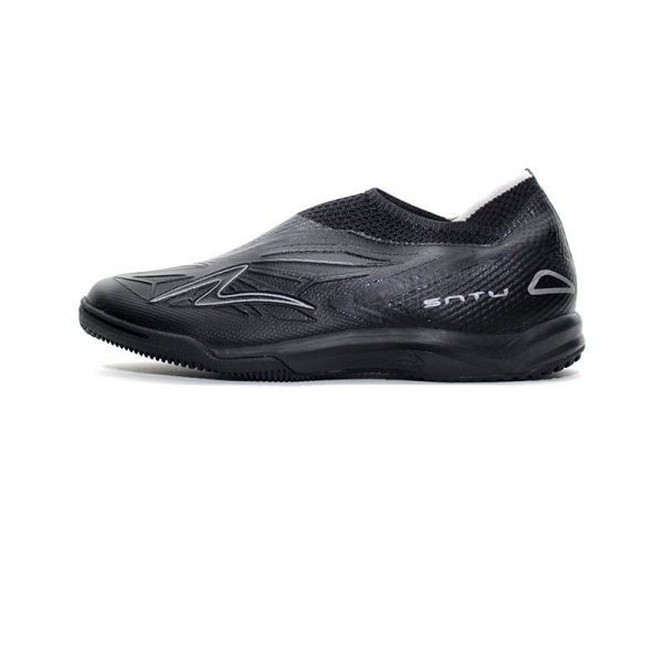 SPECS ACCELERATOR SATU ELITE IN BLACK/SILVER