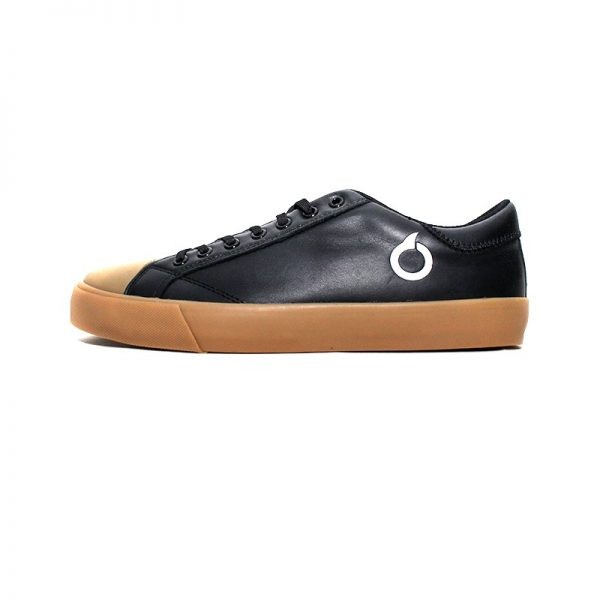 ORTUSEIGHT STOCKHOLM BLACK/GUM