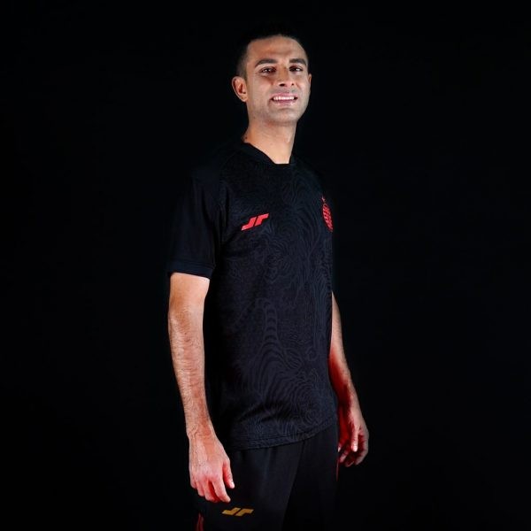 APPAREL JUARA JERSEY STRON93R BLACK