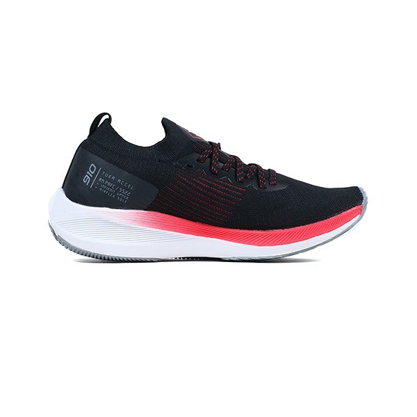 910 YUKA ACCEL RAPID HITAM/MERAH-MD