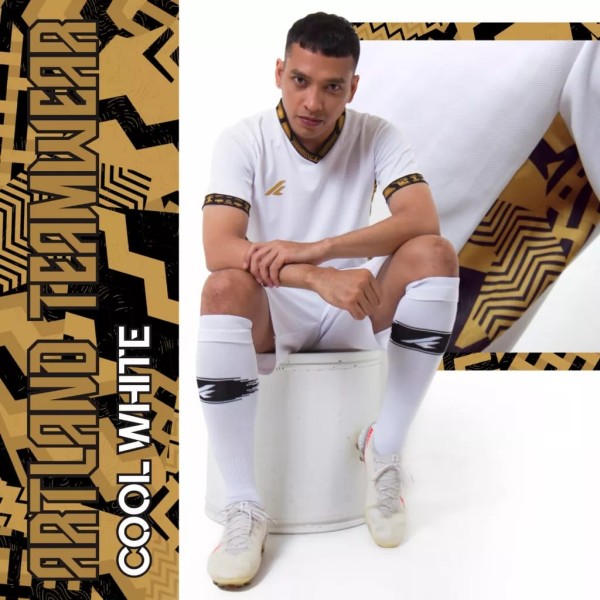 ARTLAND TEAMWEAR EVO PUTIH