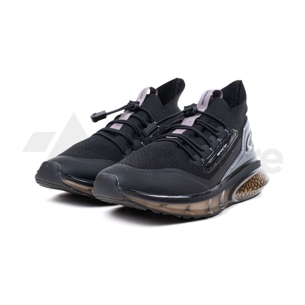 910 YUKA ACE HITAM/HITAM