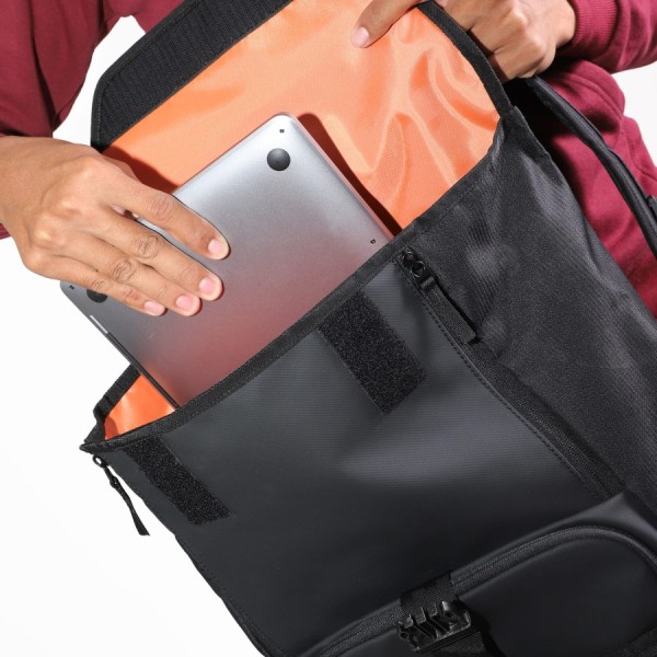 ORTUSEIGHT ASPIRE BACKPACK BLACK/SILVER