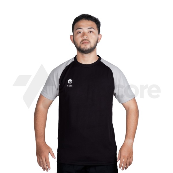 MILLS HYENA POLYTEE 29033 BLACK