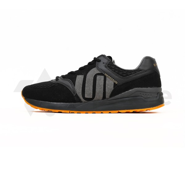 UNERD DHIGH JET BLACK