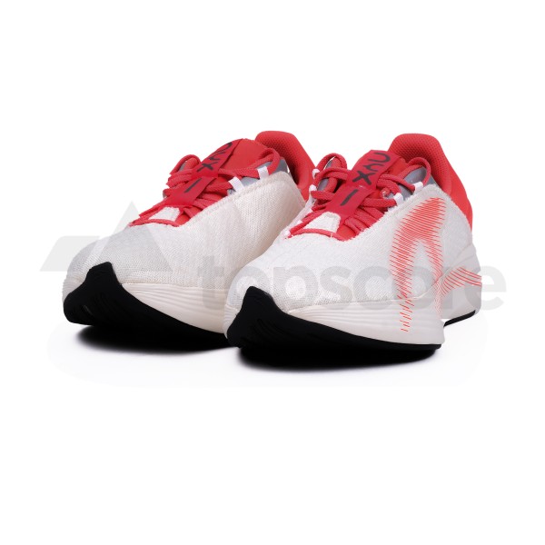 SPECS NYX SKULL WHITE POINSETTIA PEAT BLACK