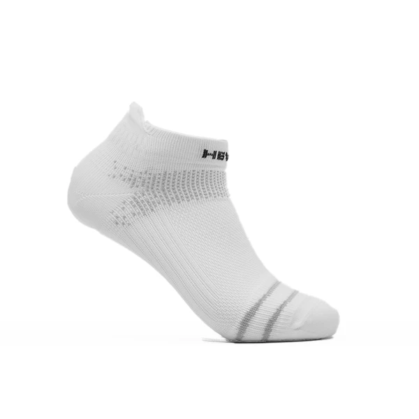 HEVN HEVN SATA ANKLE RUNNING SOCKS WHITE
