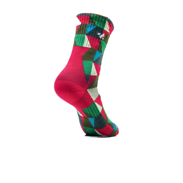 TOPSCORE PIXEL MID CALF SOCKS RED GREEN
